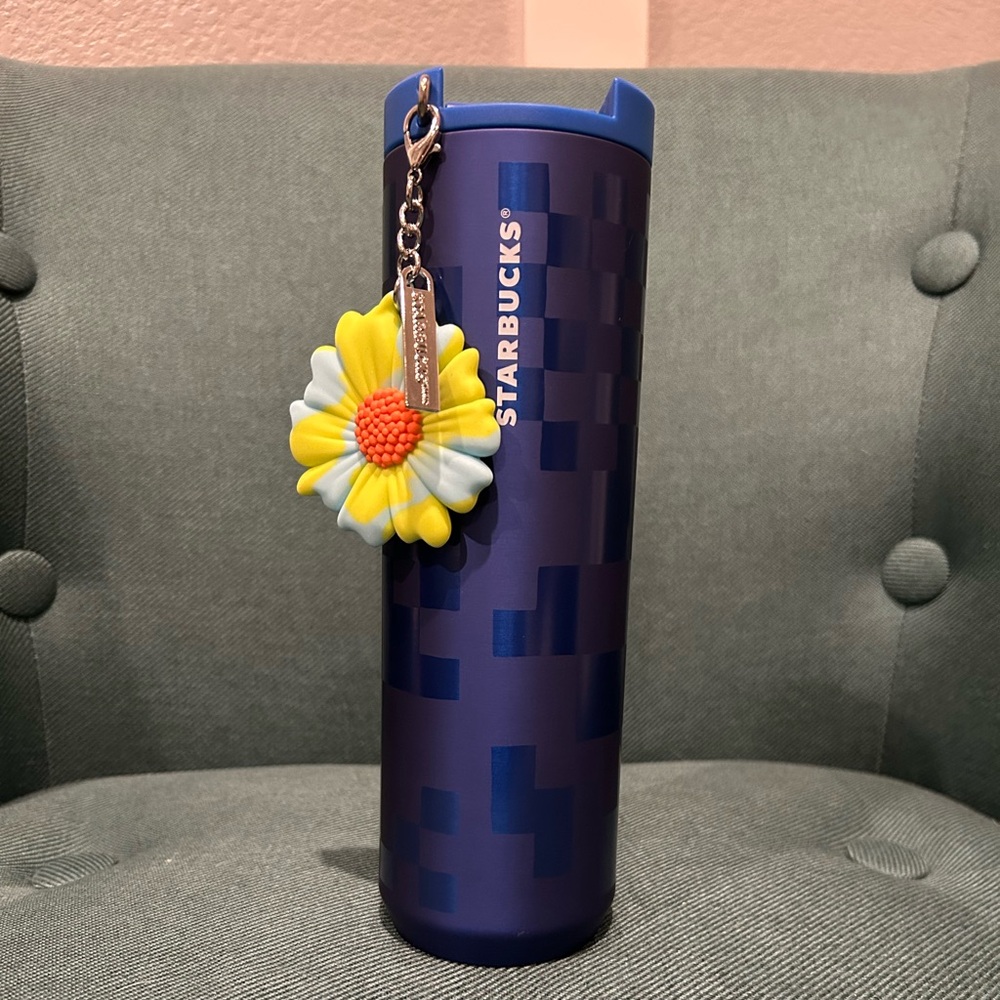 New 2024 Starbucks sunflower 16 oz vacuum insul tumbler